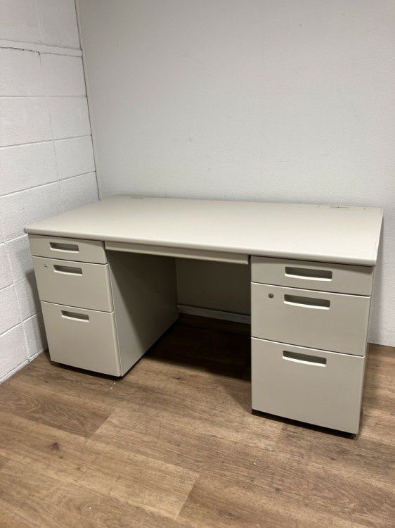 コクヨBS+シリーズ 1400両袖デスク 商品画像1