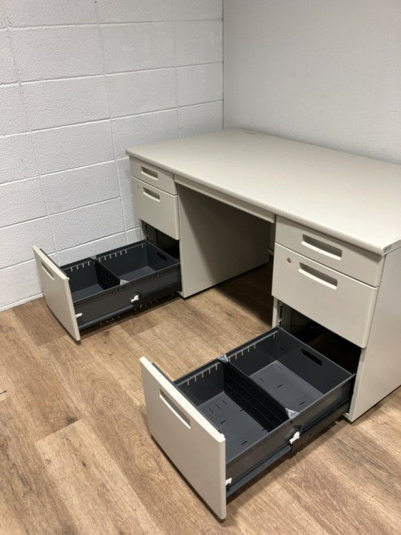 コクヨBS+シリーズ 1400両袖デスク 商品画像4