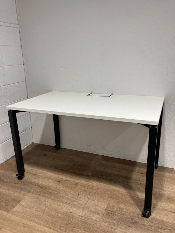 コクヨワークフィットシリーズ 1200ワークテーブル 商品画像1