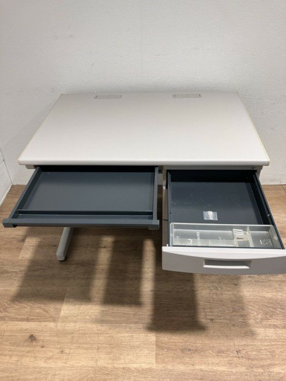 イトーキCZシリーズ 1000片袖デスク 商品画像4