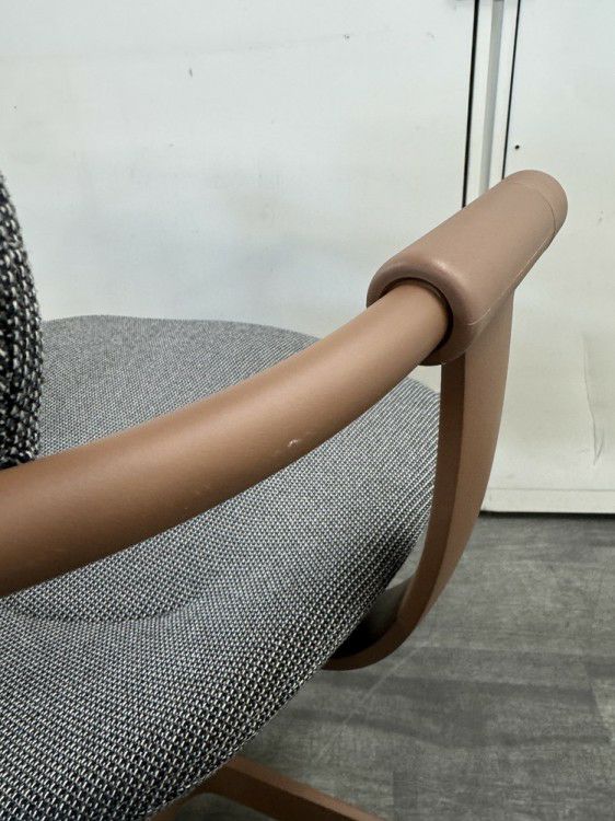 イトーキvertebra03（バーテブラ03 ）シリーズ 固定肘付バーテブラ03チェア 商品画像11