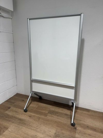 ウチダ（内田洋行）自立パーテーション 商品画像1