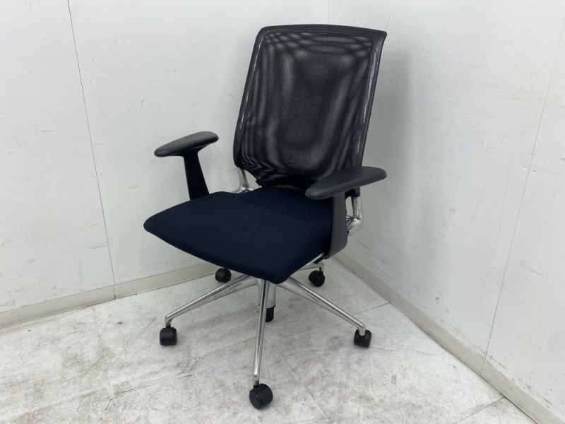 Vitra Meda Chair（ヴィトラ） 肘付メダチェア - tiberadv.it