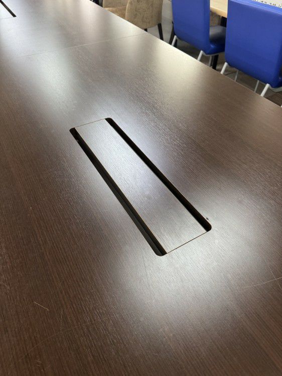 イトーキDDシリーズ 3600ミーテイングテーブル 商品画像5