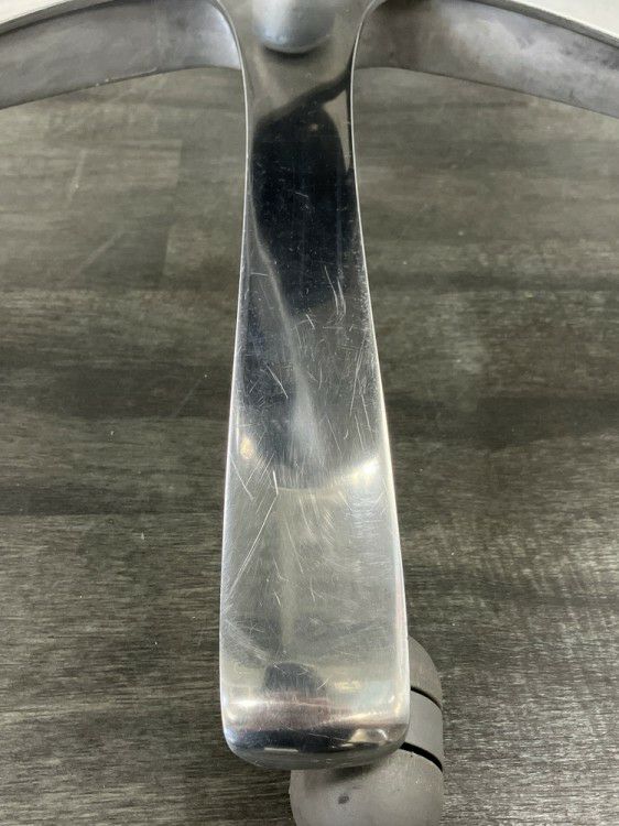 Knoll（ノール）Generation(ジェネレーション)チェア 可動肘付ジェネレーションチェア 商品画像10