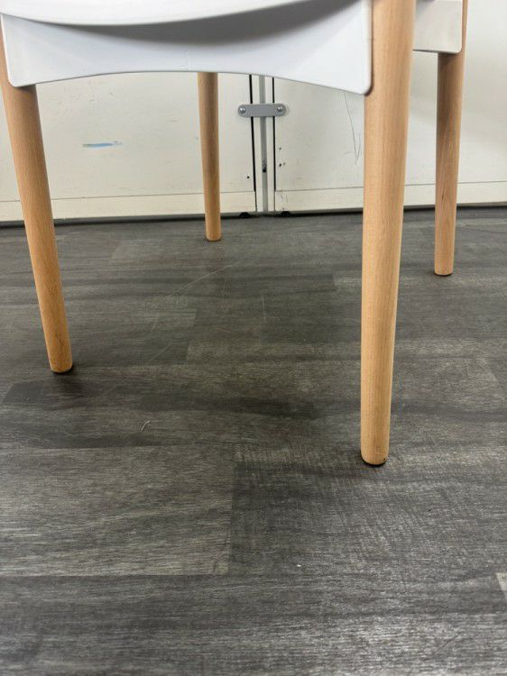 ニトリスタッキングチェア 商品画像5