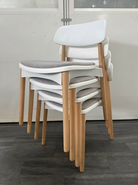 ニトリスタッキングチェア 商品画像11