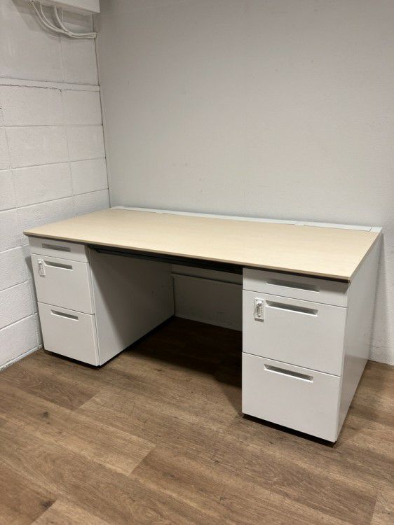 コクヨisシリーズ 1600両袖デスク 商品画像1