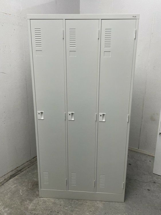 プラスLK2シリーズ 3人用ロッカー 商品画像2