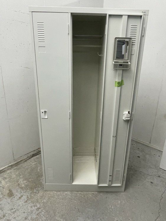 プラスLK2シリーズ 3人用ロッカー 商品画像6