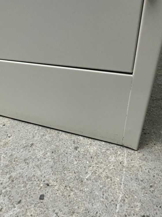 プラスLK2シリーズ 3人用ロッカー 商品画像12