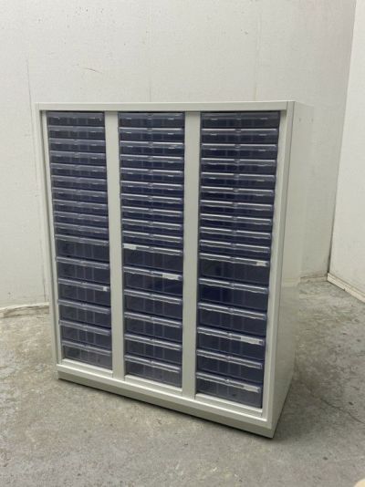 プラスJEシリーズ クリアトレーキャビネット 商品画像1