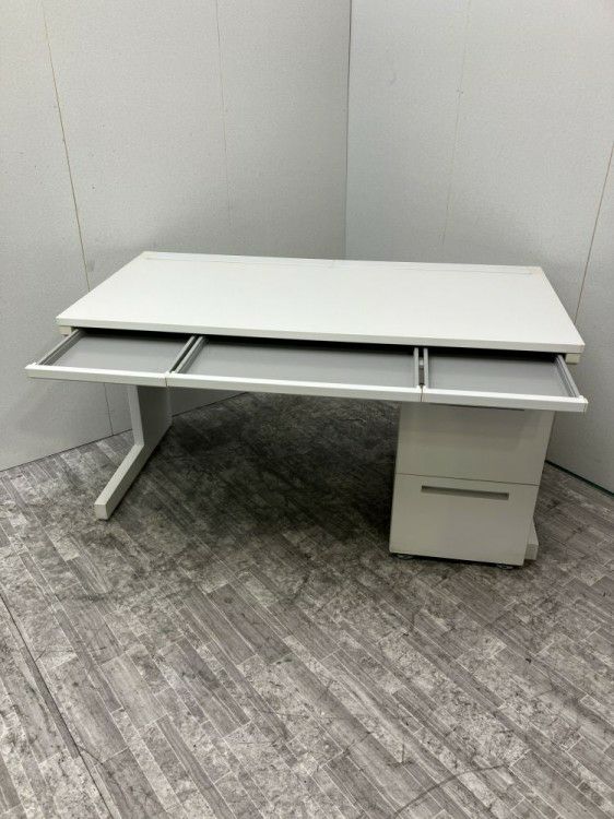 ウチダ（内田洋行）1400平デスク＋ワゴンセット 商品画像5