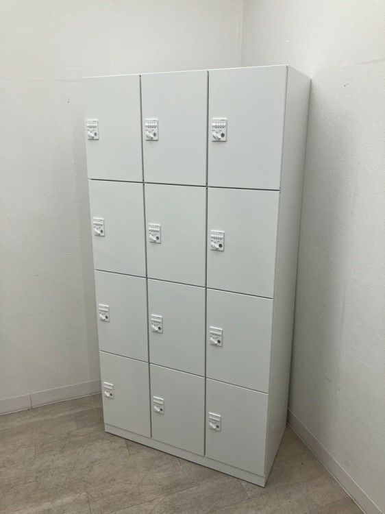 コクヨEDIA(エディア)シリーズ 12人用パーソナルロッカー 商品画像1