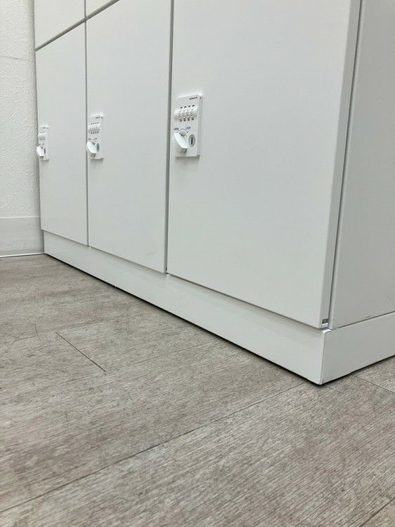 コクヨEDIA(エディア)シリーズ 12人用パーソナルロッカー 商品画像9