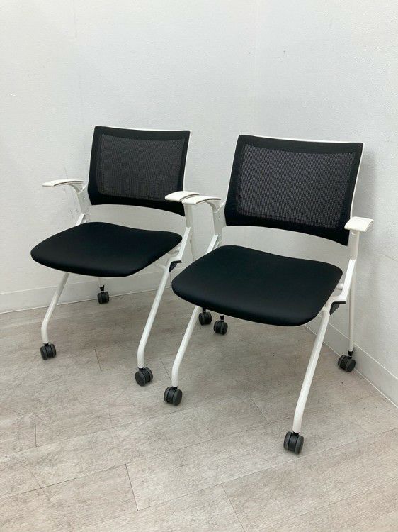 Monon(モノン)チェア ネスティングチェア2脚セット 商品画像1