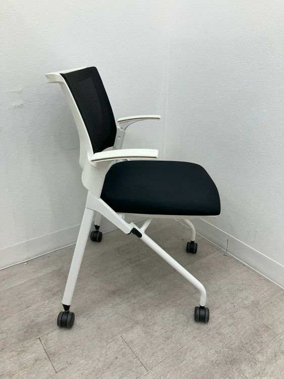 Monon(モノン)チェア ネスティングチェア2脚セット 商品画像5