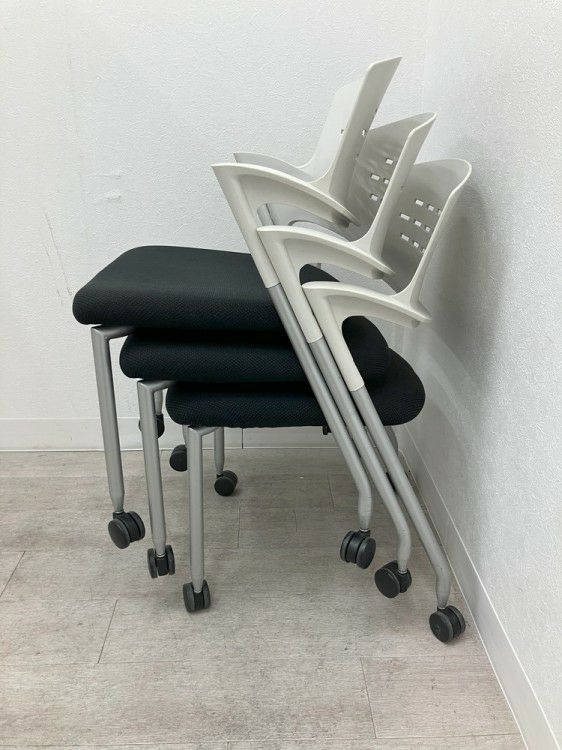 イトーキカクタスシリーズ スタッキングチェア3脚セット 商品画像16