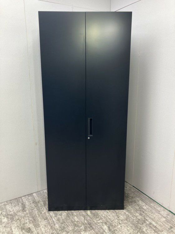 コクヨ壁面両開き書庫 商品画像1