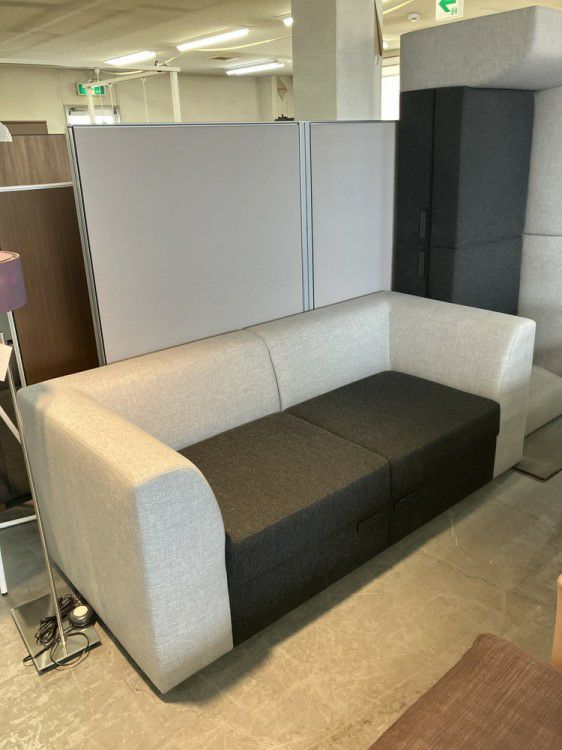 Oliver3人掛けロビーチェア 商品画像1