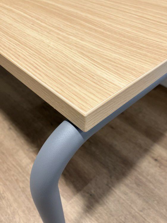 コクヨデイズオフィス パイルパイプシリーズ ミーティングテーブル 商品画像3