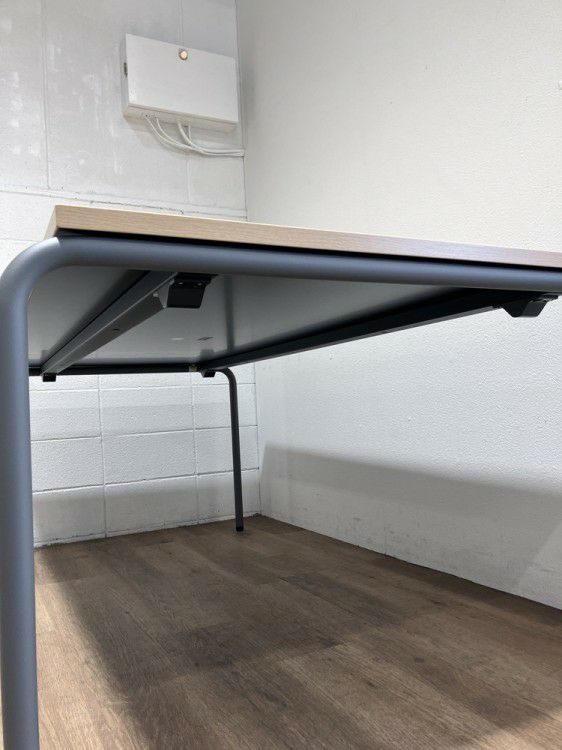 コクヨデイズオフィス パイルパイプシリーズ ミーティングテーブル 商品画像5