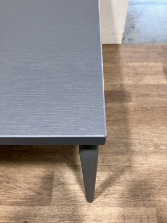 コクヨデイズオフィス パイルパイプシリーズ ミーティングテーブル 商品画像2