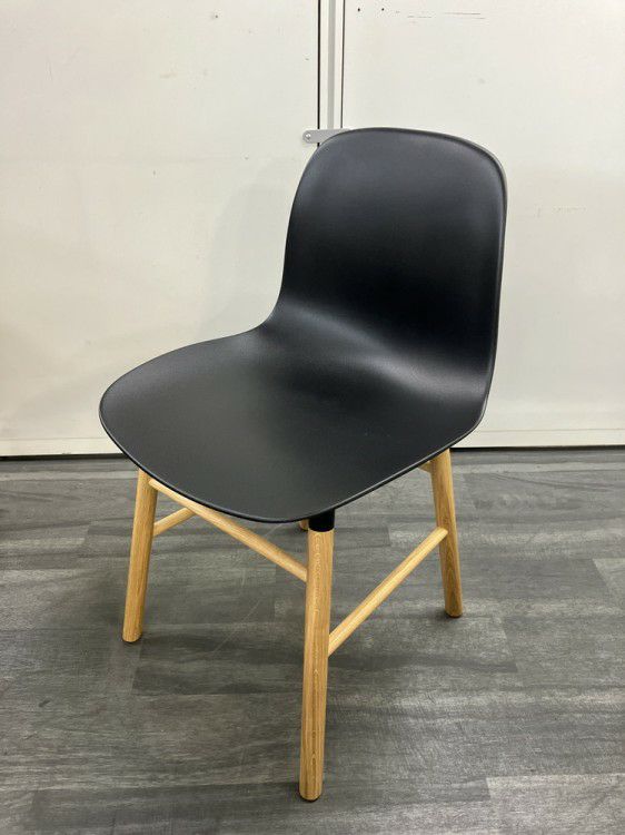 フォームシリーズ フォームチェア4脚セット 商品画像2