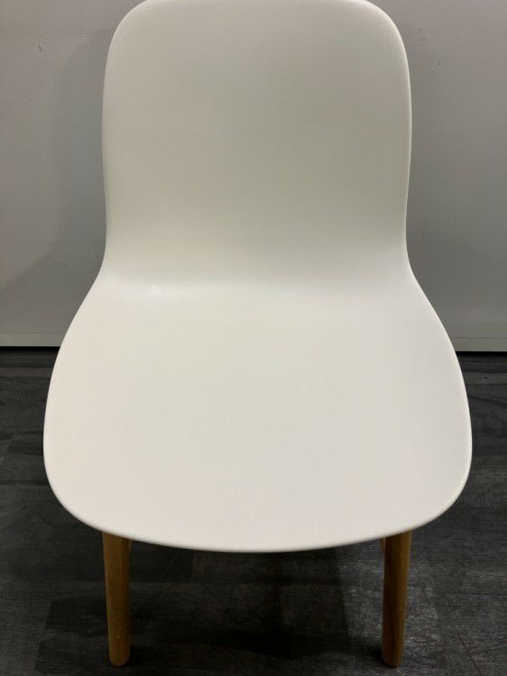 フォームシリーズ ミーティングチェア 商品画像6