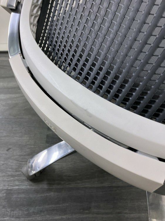 Knoll（ノール）Generation(ジェネレーション)チェア 可動肘付ジェネレーションチェア 商品画像15