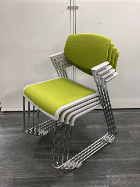 コクヨSatio(サティオ)シリーズ スタッキングチェア4脚セット 商品画像11