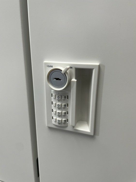 ウチダ（内田洋行）エルレージシリーズ 6人用パーソナルロッカー 商品画像7