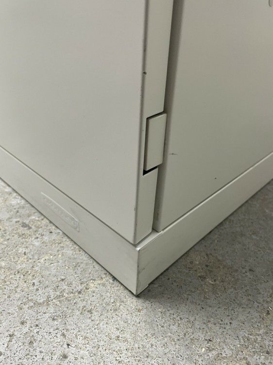 オカムラレクトラインシリーズ 両開き上下書庫 商品画像5