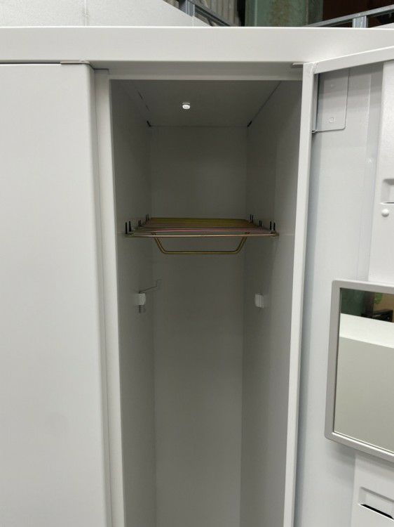 イトーキWN型ロッカーシリーズ 4人用ロッカー 商品画像9