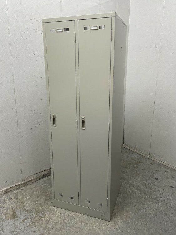 ライオンLEOシリーズ 2人用ロッカー 商品画像1