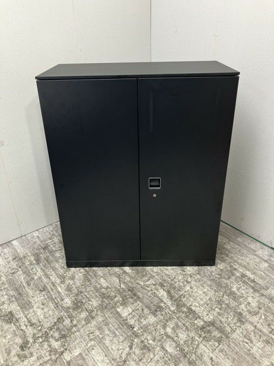 オカムラ 天板付両開き書庫 4B313F ZH25| 無限堂ネットショップ