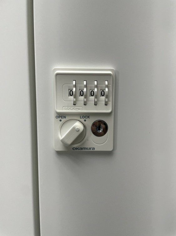 オカムラ6人用パソナルロッカー 商品画像7