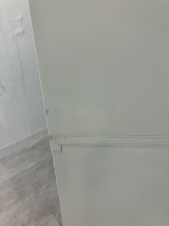 プラスA4対応書庫シリーズ ガラススライド上下書庫 商品画像9