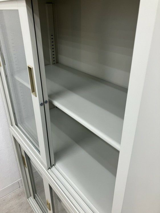 プラスA4対応書庫シリーズ ガラススライド上下書庫 商品画像13