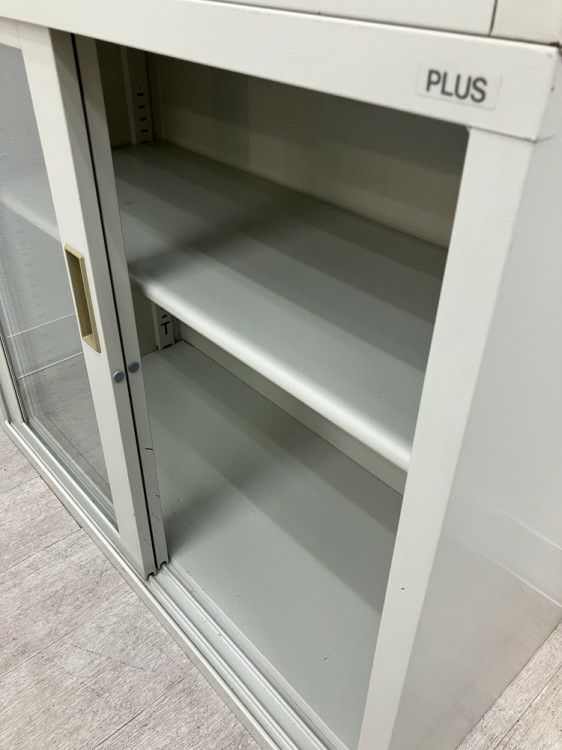 プラスA4対応書庫シリーズ ガラススライド上下書庫 商品画像14