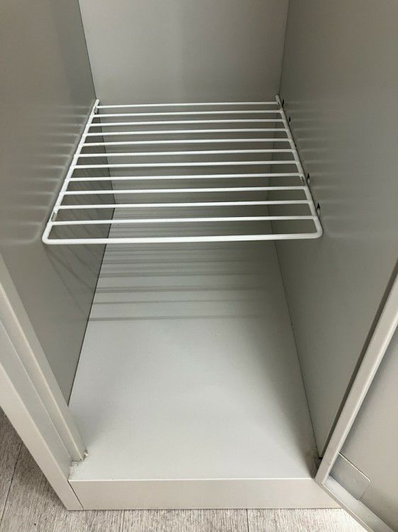 オカムラFZタイプシリーズ 3人用ロッカー 商品画像13