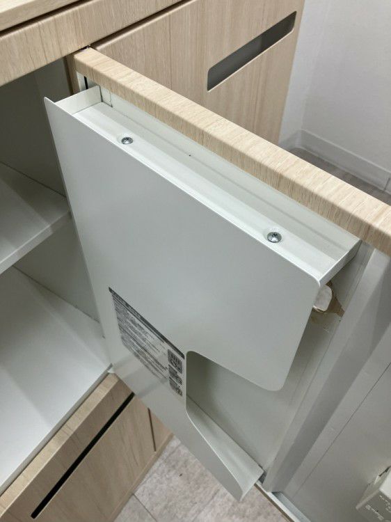 オカムラレクトラインシリーズ 4人用パーソナルロッカー 商品画像15