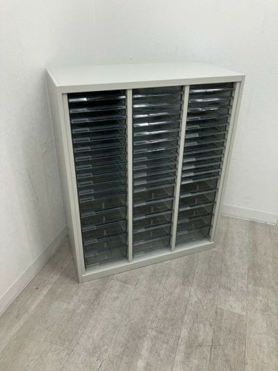 オカムラ42シリーズ クリアトレーキャビネット 商品画像1