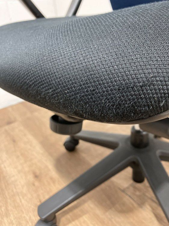 ナイキ肘付パウザチェア 商品画像11