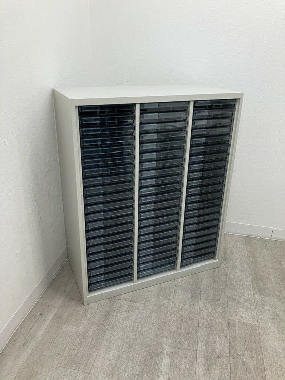 オカムラレクトラインシリーズ クリアトレーキャビネット 商品画像1