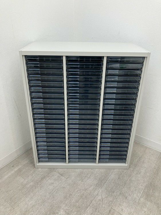 オカムラレクトラインシリーズ クリアトレーキャビネット 商品画像2