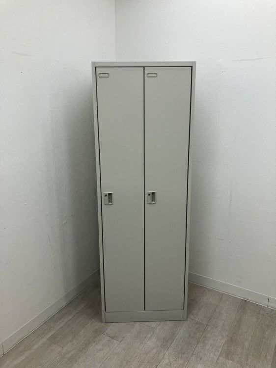 オカムラFZタイプシリーズ 2人用ロッカー 商品画像2