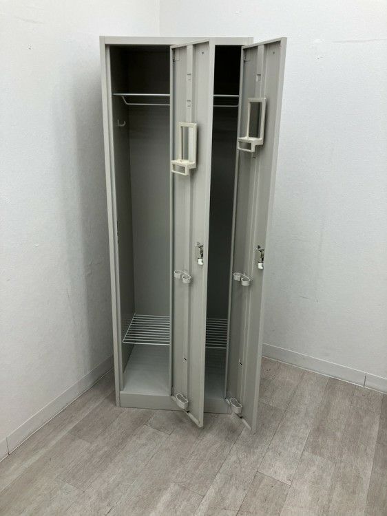 オカムラFZタイプシリーズ 2人用ロッカー 商品画像14