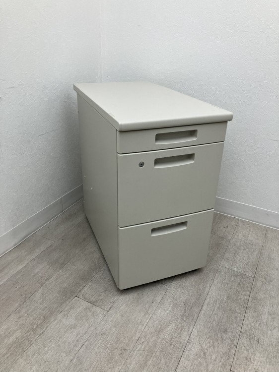 コクヨBS+シリーズ 脇机 商品画像1