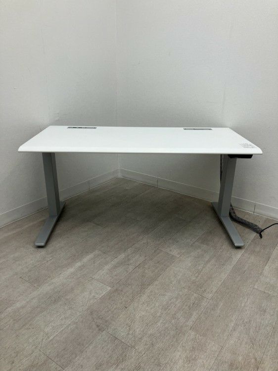 オカムラSwift(スイフト)シリーズ 1350昇降デスク 商品画像2